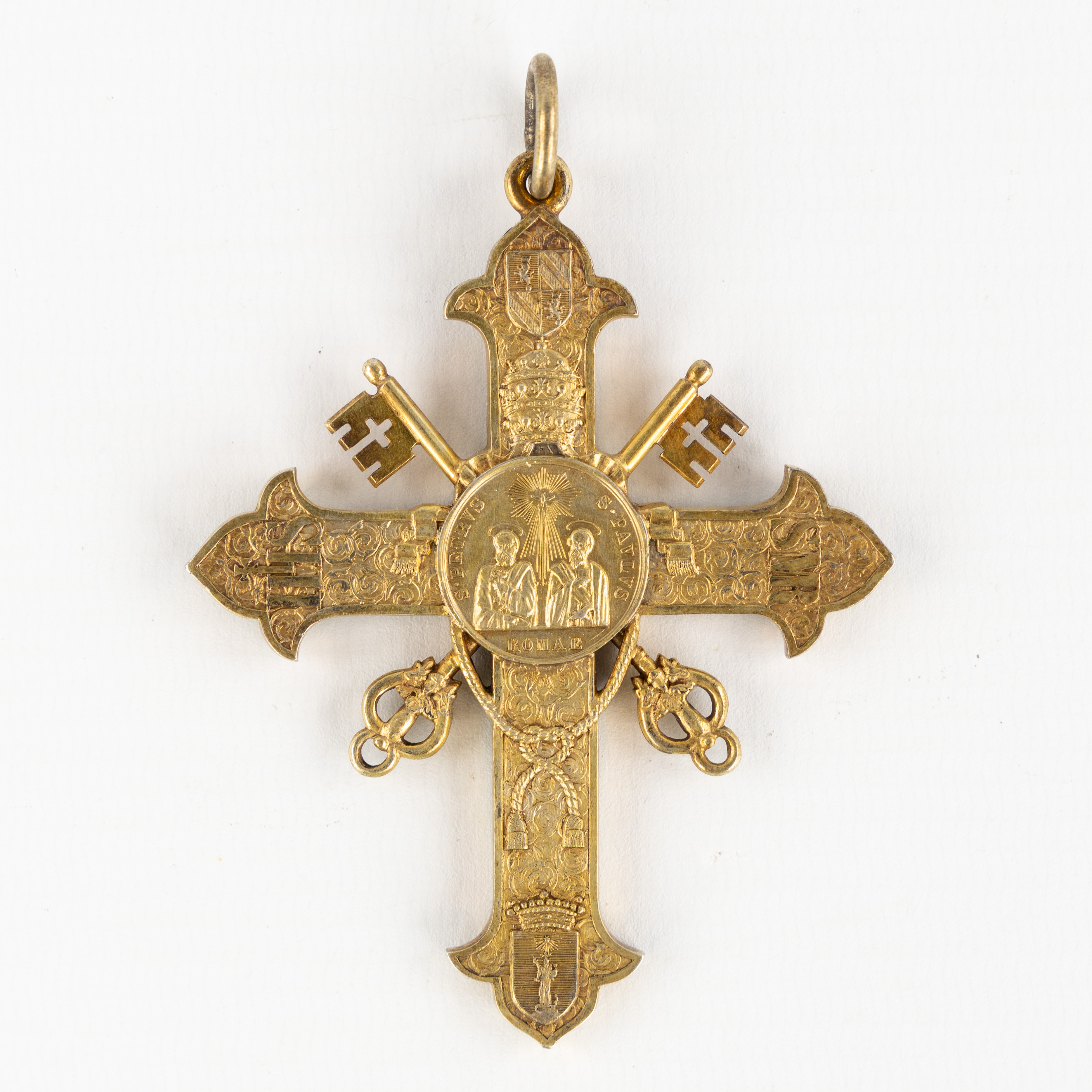 A Pectoral Cross, Vermeil, Pope Pius IX, 19th C. (L:6.6 x H:8.2 cm)